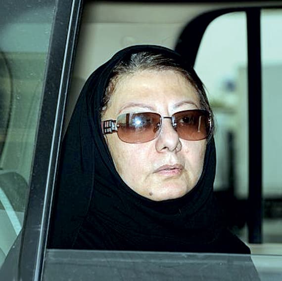 سلوى شاكر .. جَمعت بين الفنون والإعلام فسطع اسمها دوليا