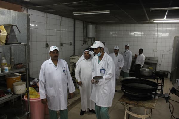 بلدية العريجاء: زيارة 28 مطعم ومخبز بينها 4 فقط مطابق للاشتراطات الصحية