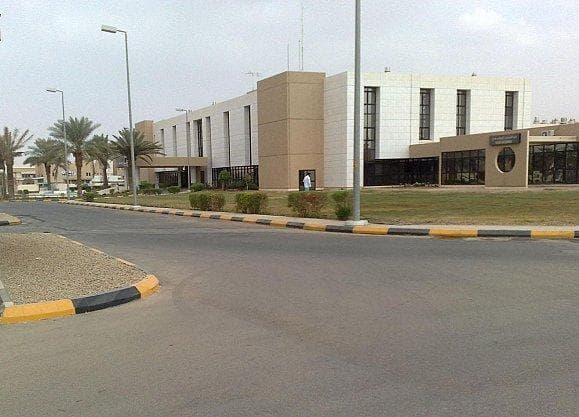 تعطل التكييف يربك مستشفى رفحاء... ويضع الادارة في حرج مع المرضى والمراجعين