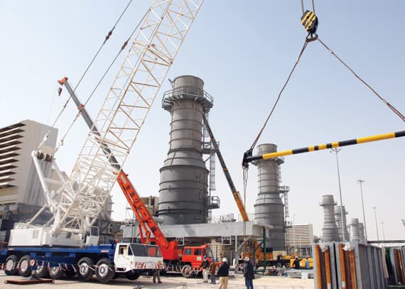 الكهرباء تصل إلى 12485 مدينة وقرية وهجرة و6.8 مليون مشترك بنهاية مارس 2013