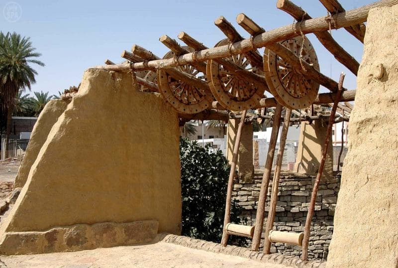 قصة مصورة: عناق التاريخٍ وجمال الطبيعة في تبوك