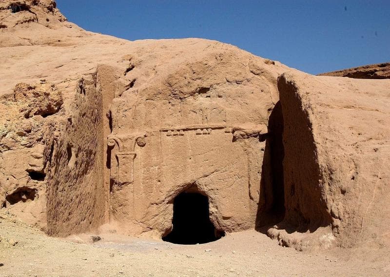 قصة مصورة: عناق التاريخٍ وجمال الطبيعة في تبوك