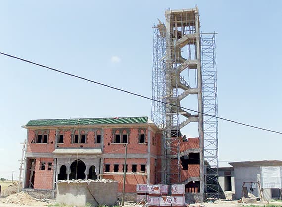 التحقق من الملاءة المالية لفاعل الخير قبل بناء المساجد في السعودية