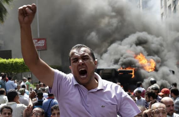 واشنطن تدعو رعاياها لمغادرة مصر