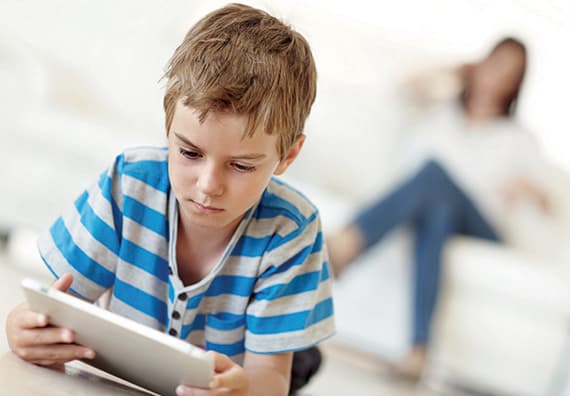 5 طرق لمساعدة الأطفال على التعلُّم الرقمي