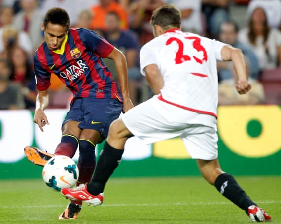 بيل يقدم أوراق اعتماده وبرشلونة وأتلتيكو يتصدران الدوري الأسباني