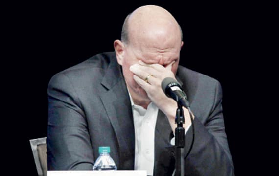 «ستيف بالمر» يغادر «مايكروسوفت» بوداع مؤثر