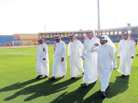 ملعب الملز.. «الكهرباء غير موصّلة»