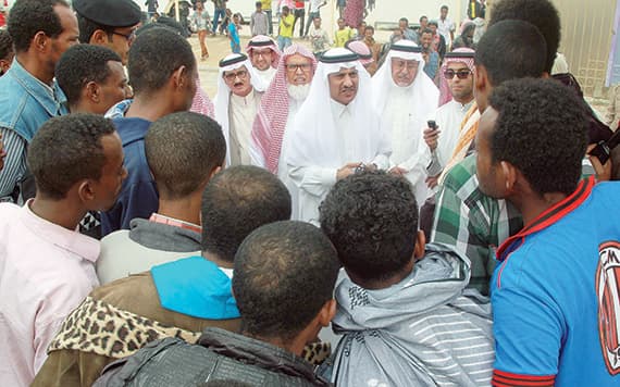 مركز الإيواء ليس معتقلاً .. ولا قائمة سوداء للمرحَّلين