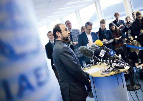 رفع العقوبات يضخ 50 مليار دولار في الاقتصاد الإيراني سنوياً