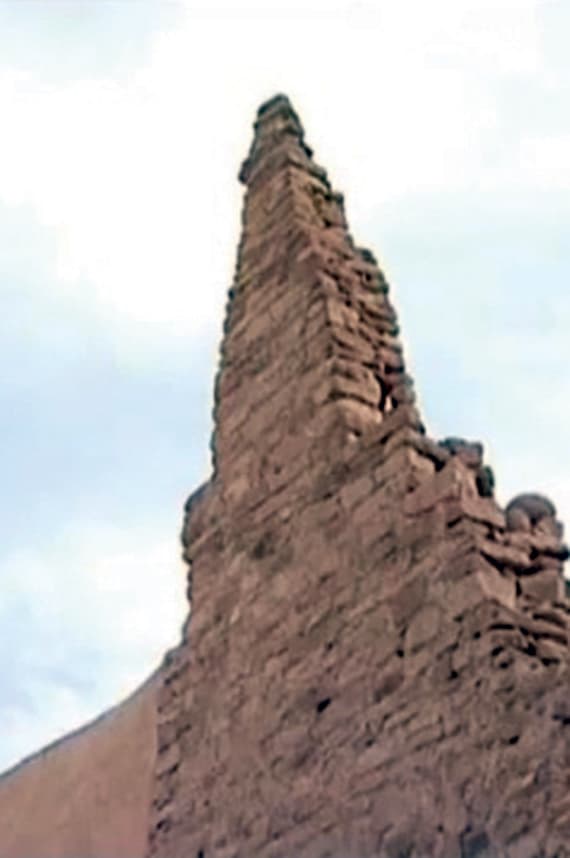 «الطنطورة» .. الساعة الشمسية  التاريخية التي تعمل كالمراصد