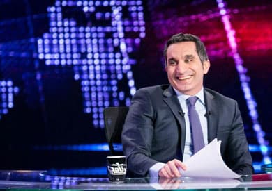 باسم يوسف لـ "الأوبزرفر" البريطانية: المناخ العام دفعني لإلغاء البرنامج