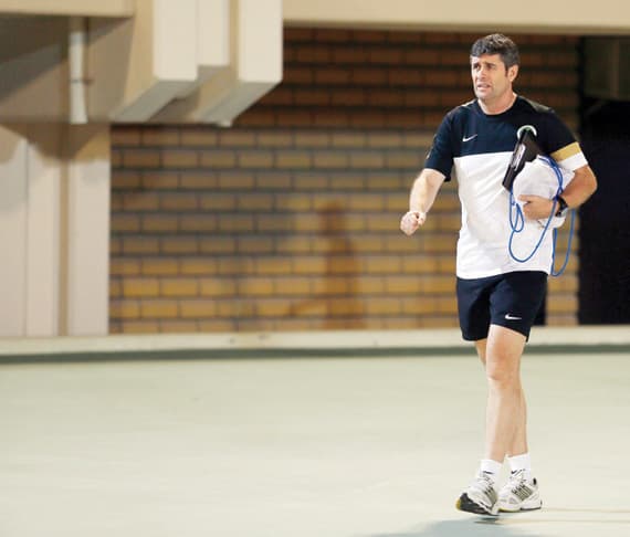 لوبيز .. أمام النهضة يناور