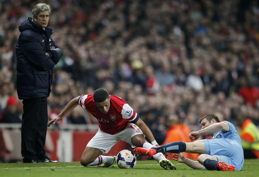 قصة مصورة:أرسنال ومانشستر يكتفيان بالتعادل في الدوري الانجليزي