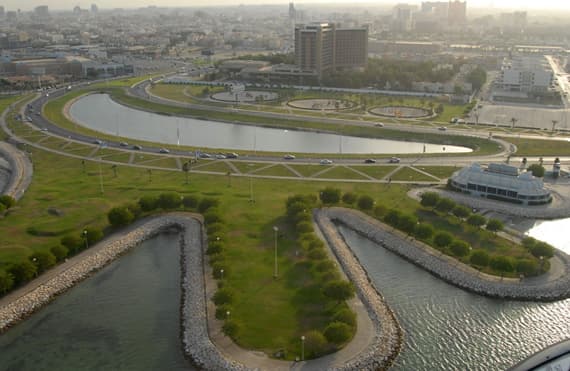 قصة مصورة : شواطئ الشرقية .. 34 عام من التطور والازدهار