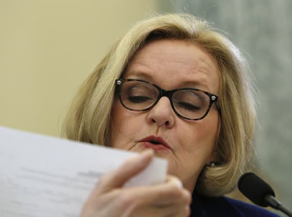 قصة مصورة : اتهام جنرال موتورز بـ "التضليل الجنائي"