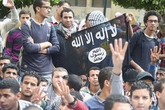 «الإخوان المسلمون» .. من السياسة إلى حروب الشوارع