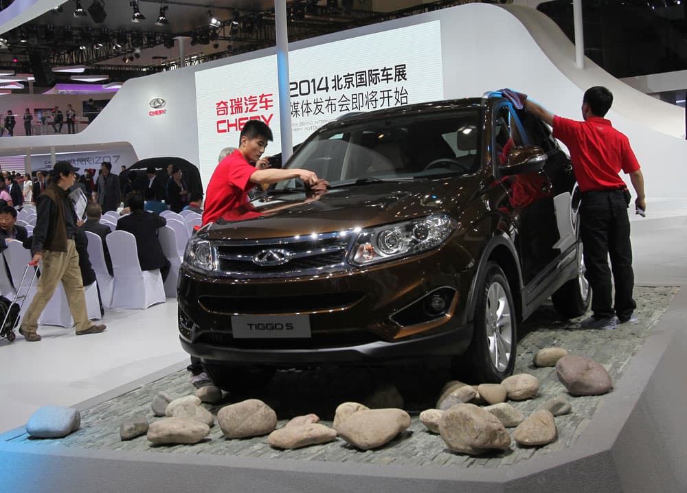 قصة مصورة : معرض بكين الدولي للسيارات