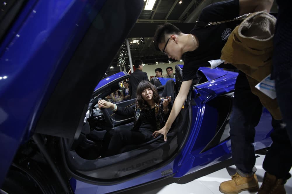 قصة مصورة : معرض بكين الدولي للسيارات