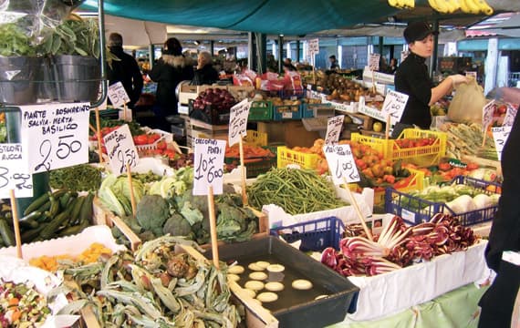 الاتحاد الأوروبي يتصدر تجارة المنتجات الزراعية في العالم