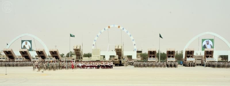 ولي العهد يرعى اختتام مناورات "سيف عبدالله" في حفر الباطن