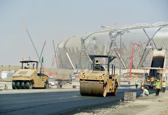 شركة درة سبأ لمقاولات الطرق تشارك في إنجاز الطرق بمدينة الملك عبد الله الرياضية