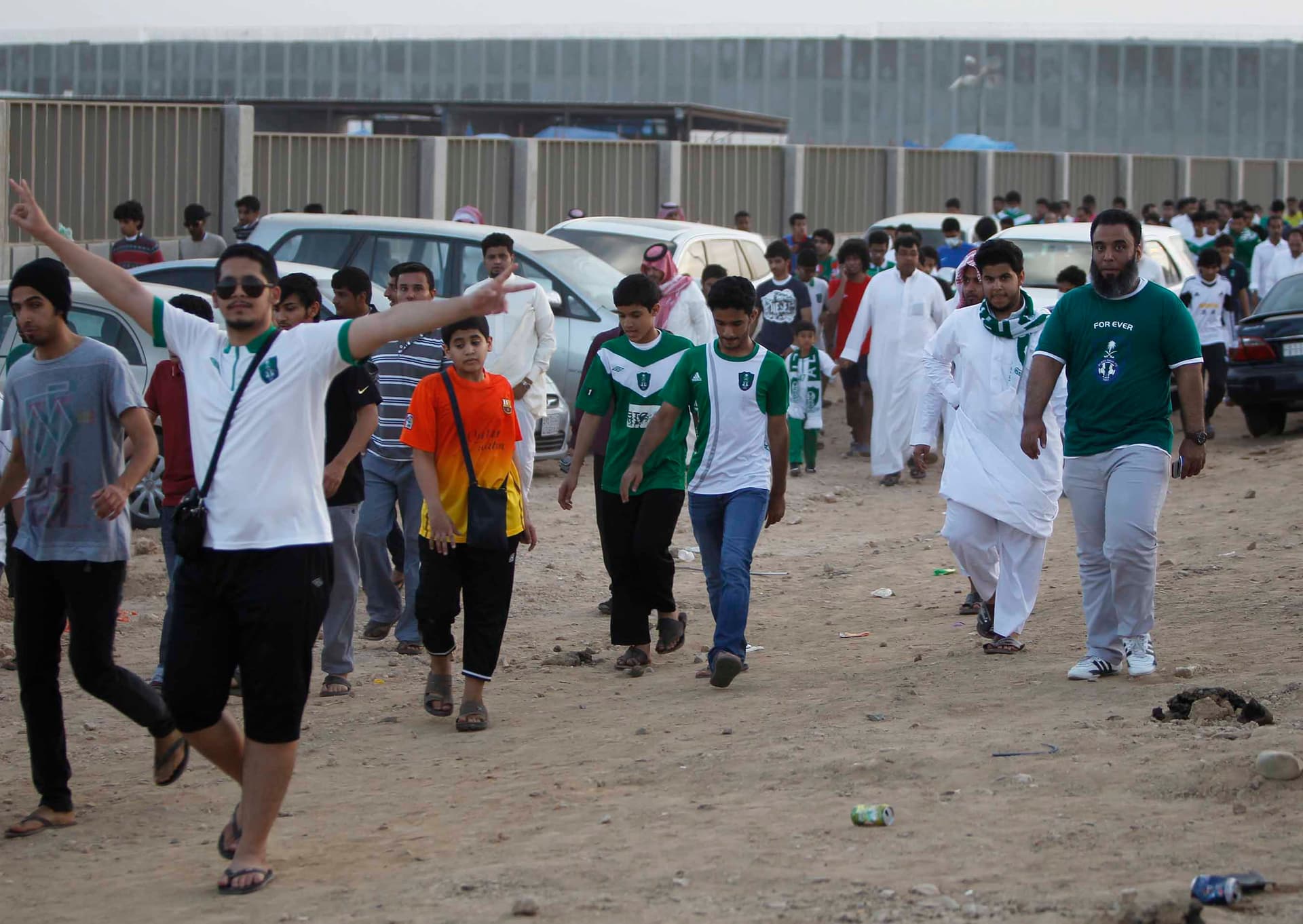 خادم الحرمين الشريفين للشعب: تستحقون أكثر وأكثر