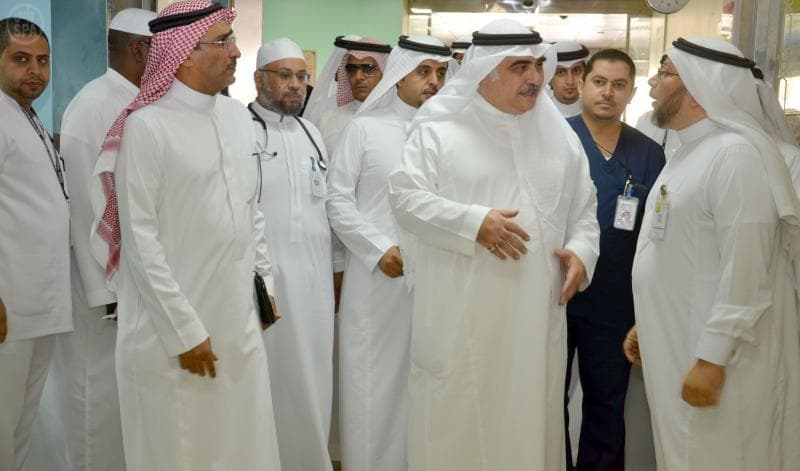 وزير الصحة يتفقد مستشفيي أحد والملك فهد  في المدينة المنورة