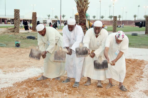 85 أسرة منتجة و18 حرفة يدوية
في مهرجان التراث
