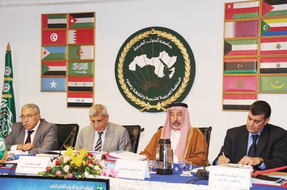 «الألكسو» تناقش إنشاء قناة فضائية ثقافية عربية