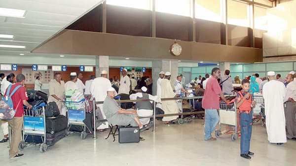 120 ألف مسافر يمرون عبر مطار الملك
عبد العزيز يومياً