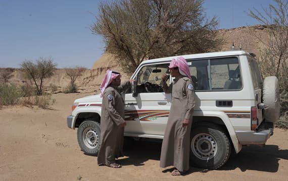قصة مصورة : محمية "الخنفة" في تبوك .. لوحة طبيعية في قلب الصحراء