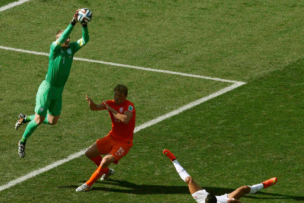 قصة مصورة: الطاحونة الهولندية تعبر فوق تشيلي وتسجل العلامة الكاملة