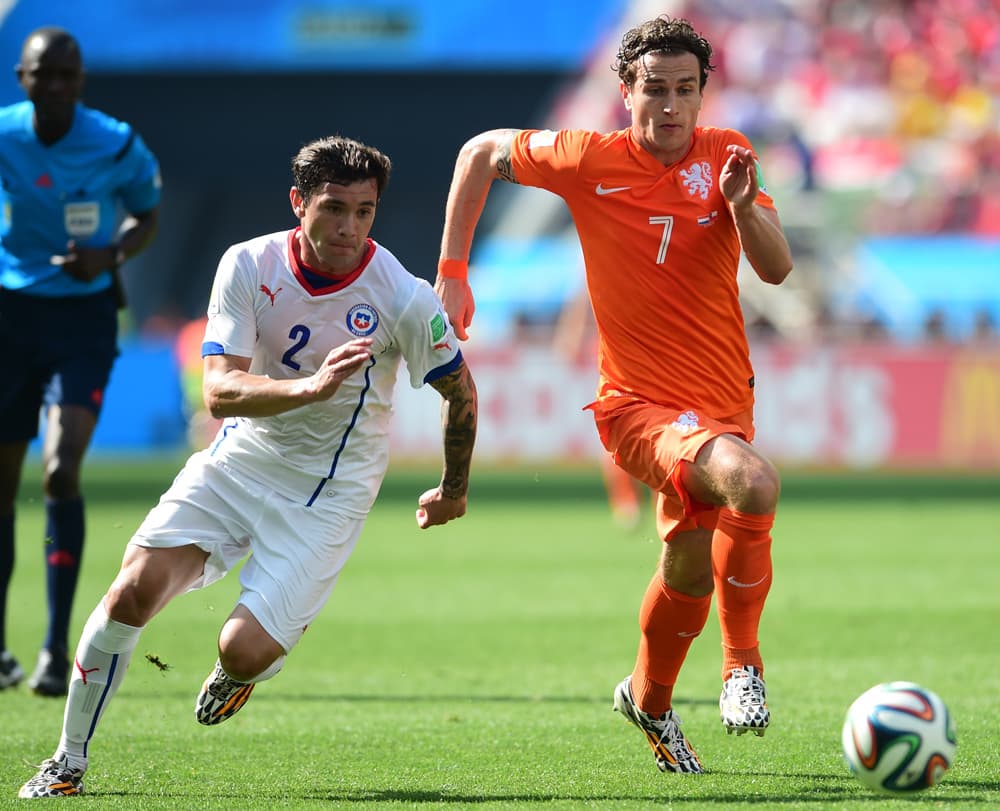 قصة مصورة: الطاحونة الهولندية تعبر فوق تشيلي وتسجل العلامة الكاملة