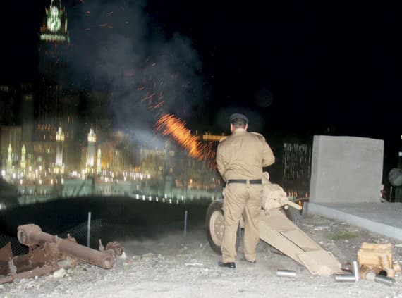 مدفع رمضان يعود
بـ 150 طلقة
بعد صمت 11 شهرا