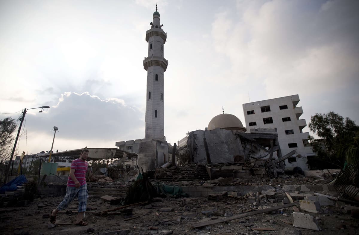 ارتفاع عدد القتلى الفلسطينيين إلى 631 مع تواصل الهجمات الإسرائيلية على غزة