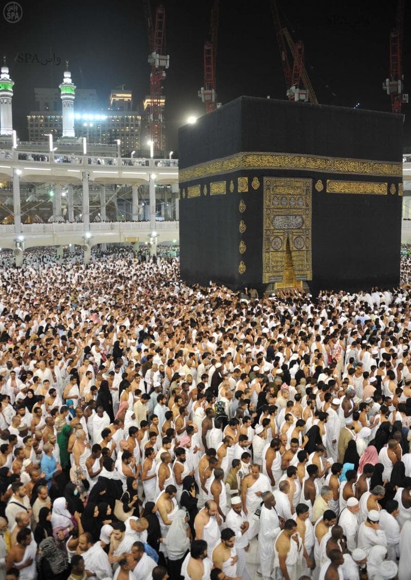 أكثر من مليوني مصل في المسجد الحرام ليلة ختم القرآن
