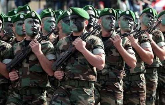 الجزائر : لن نتدخل عسكريا في ليبيا إلا بغارات جوية