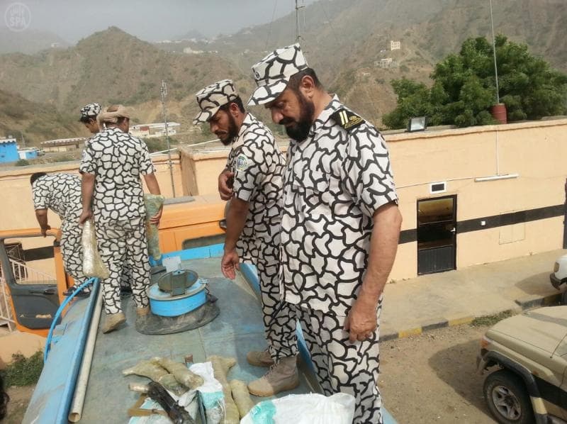 فرقة المجاهدين في بني مالك بجازان تصادر كمية من الأسلحة