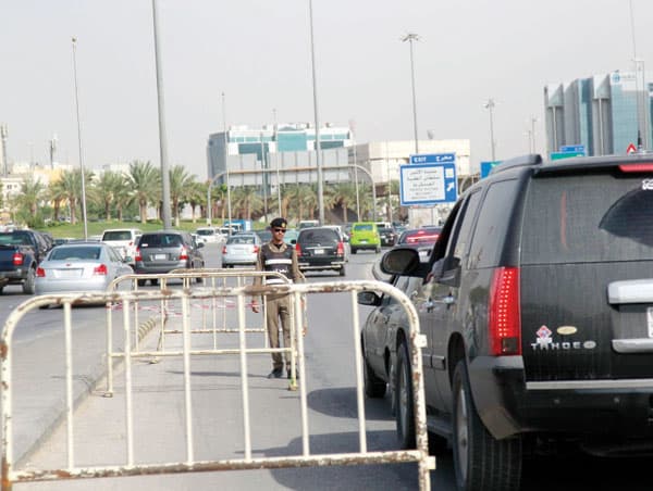 6 آلاف مخالفة مرورية في الرياض مصنفة «جرائم كبرى» خلال 20 يوما