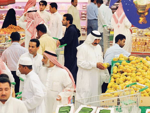 تغير النمط الاستهلاكي للفرد السعودي يرفع الكميات الإنتاجية