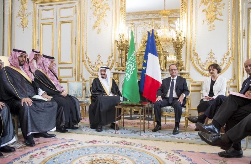 ولي العهد من باريس: أدركنا خطورة الإرهاب مبكرا وندعو العالم للتعاون لمواجهة هذه الآفة