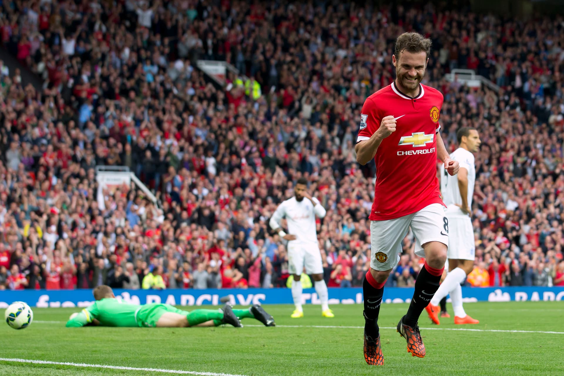 فان جال بعد رباعية يونايتد: الخير "قدّام"