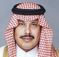 مشاري بن سعود يرعى مهرجان الشعر