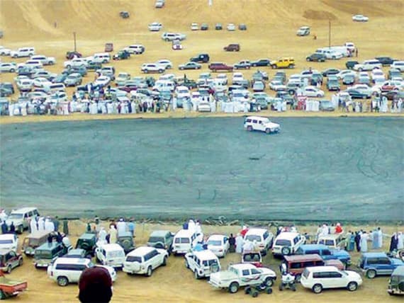 الرياض: 2456 مخالفة تفحيط في 6 أشهر 74 % منها ضد متجمهرين