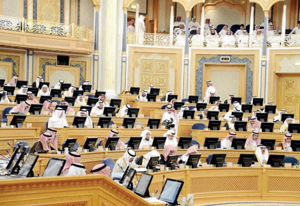 «الشورى» يصوّت على حد أدنى لرواتب السعوديين في الشركات