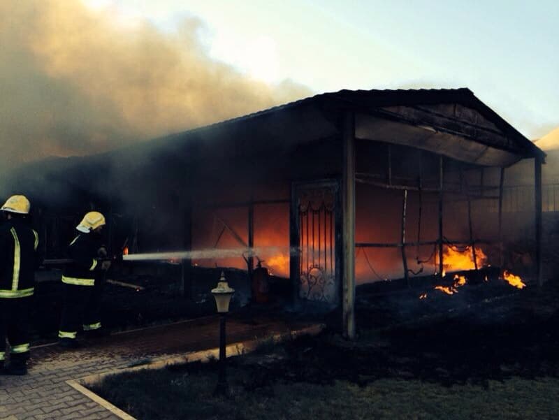 عرعر : اخماد حريق في نادي ضباط الأمن العام