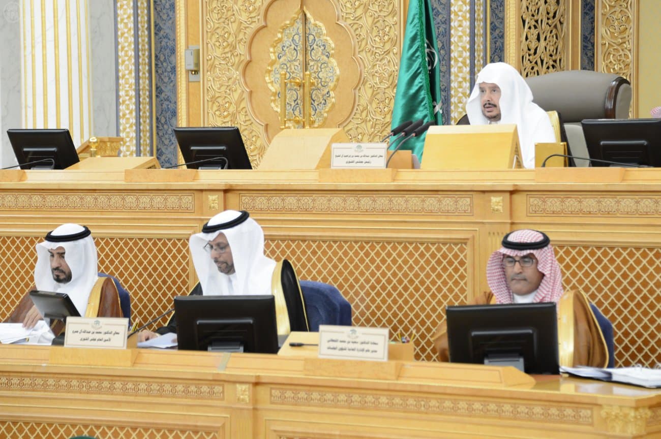 "الشورى" يوافق على ملاءمة دراسة مقترح الحد الأدنى للأجور
