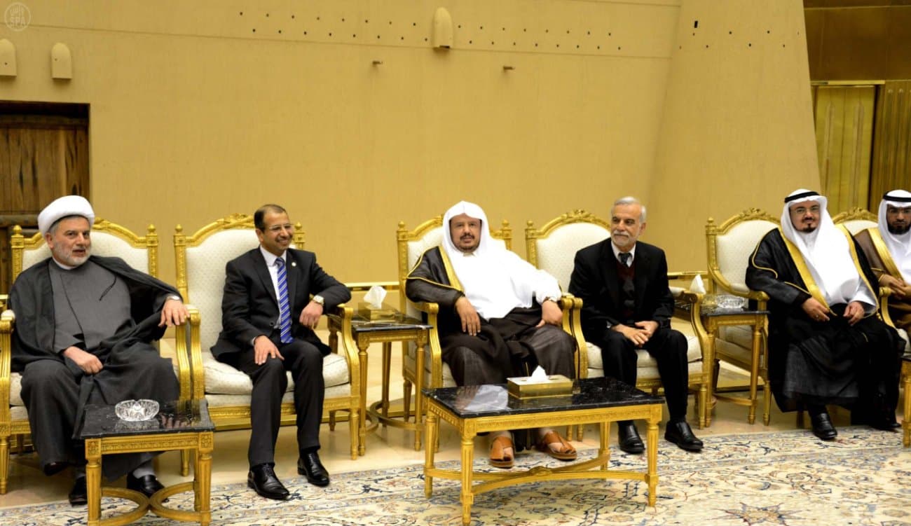 رئيس مجلس النواب العراقي يصل الرياض