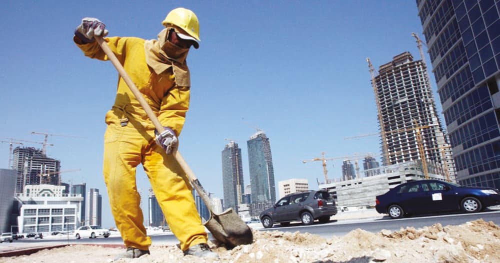 الخليجيون يعتمدون «جواز سفر المهارات» للعمالة الوافدة